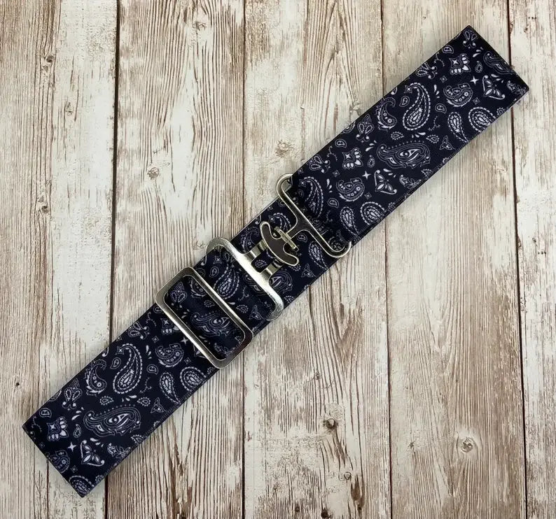 1.5" Equestrian Surcingle Elastic Belt - Black Paisley Print